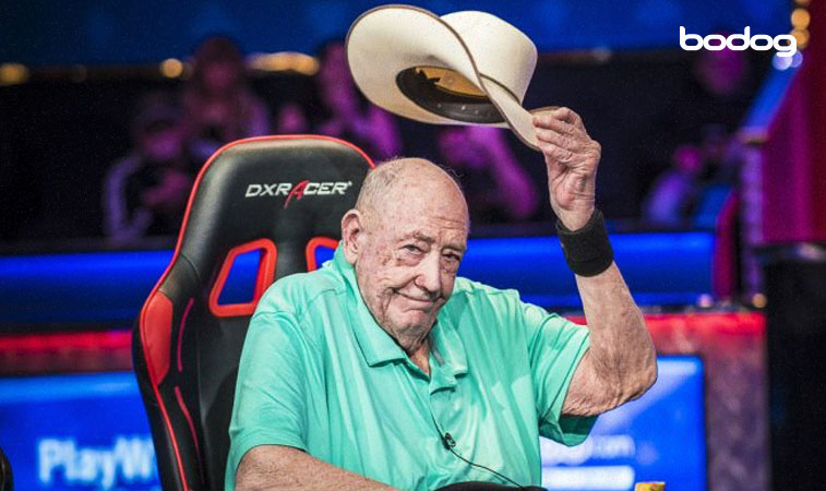 doyle brunson con sombrero