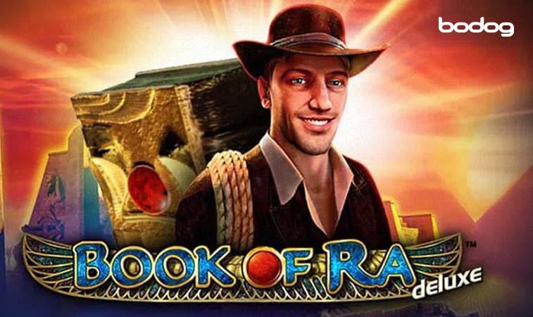 gráfica con arqueólogo en frente de pirámides y logo de Book of Ra