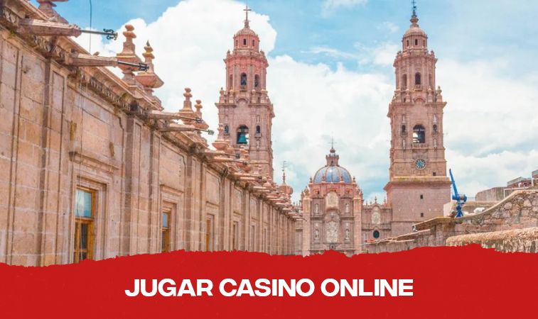 vista de la catedral de Morelia con sus paredes rosadas